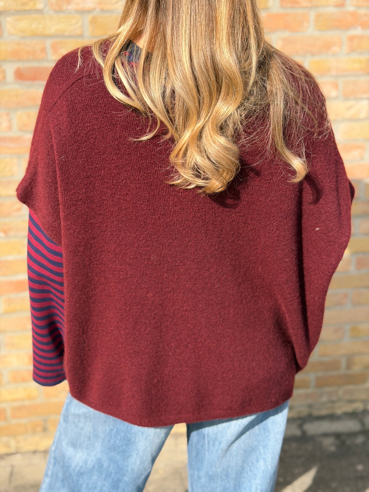 Amélie vest – Bruin / Bordeaux
