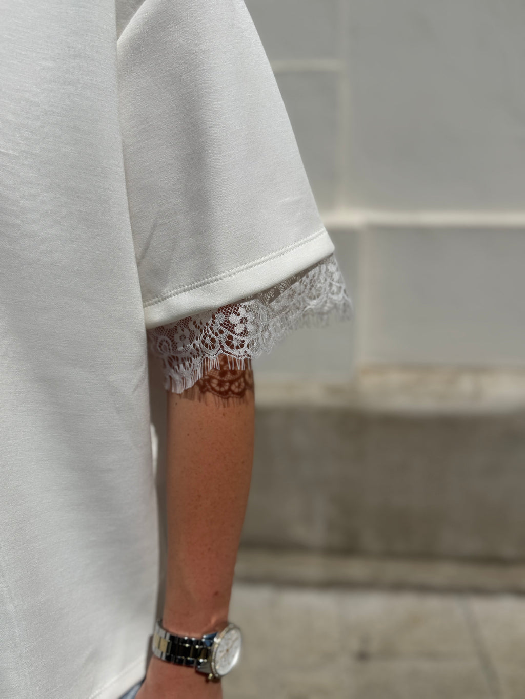 Lina lace t-shirt