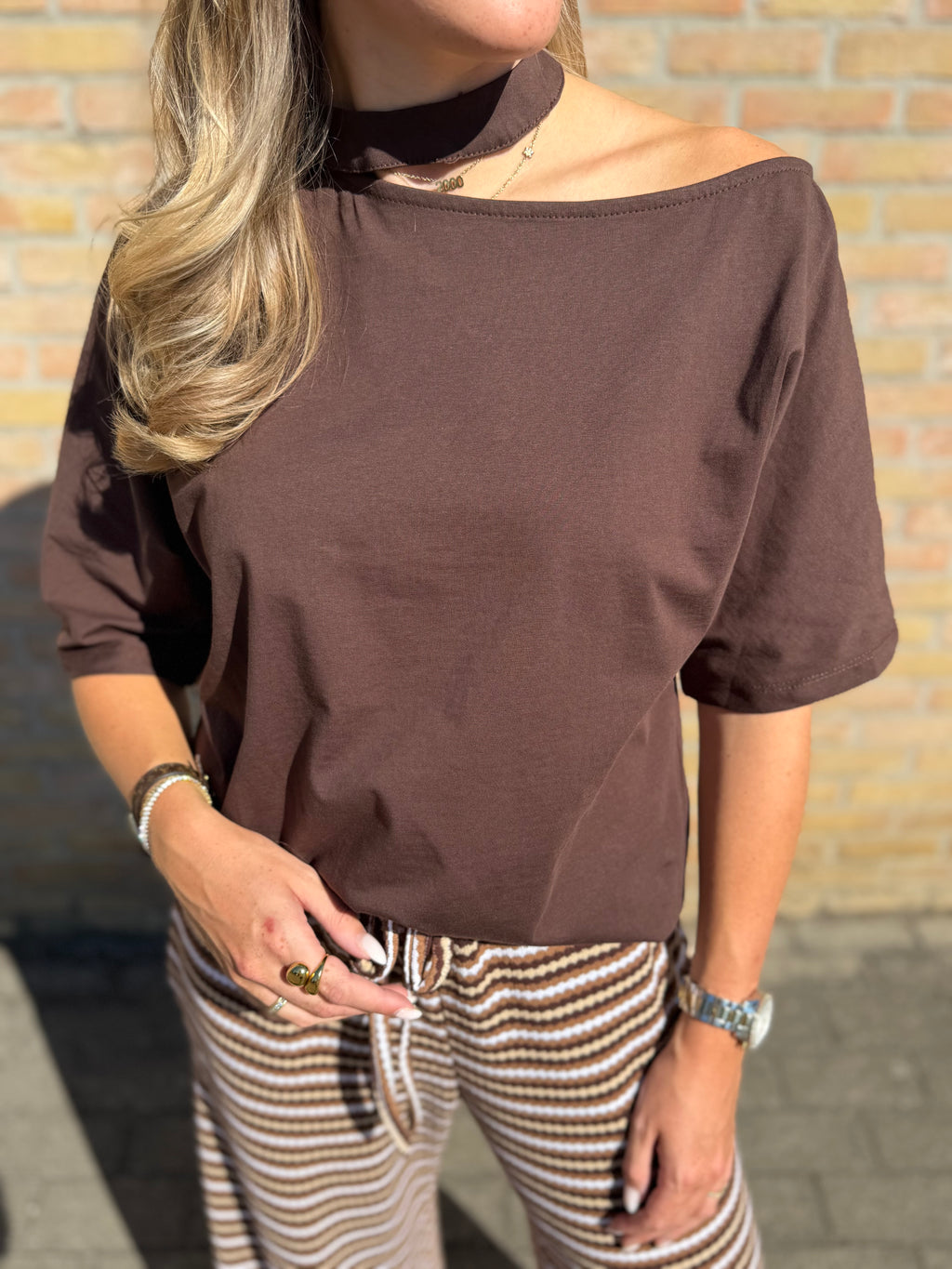 Celia t-shirt - bruin / navy