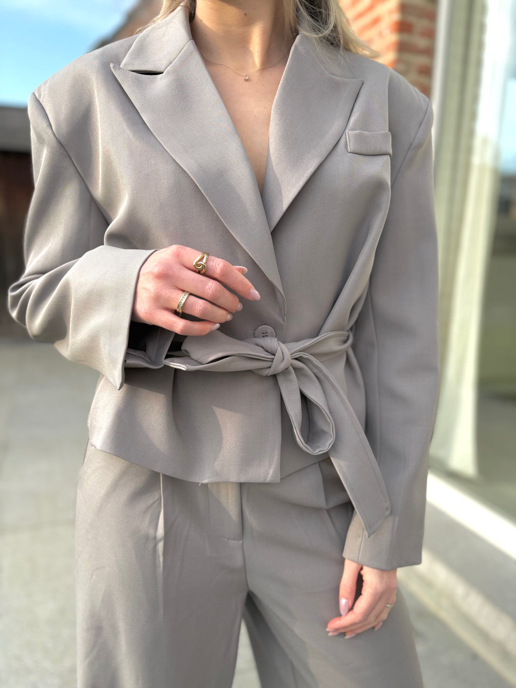 Alma vest