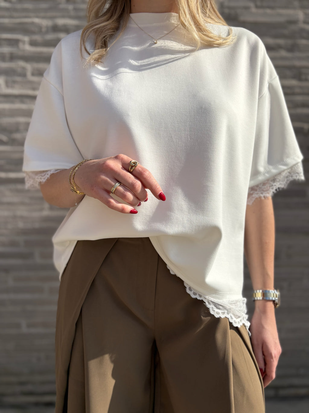 Amoura t-shirt wit